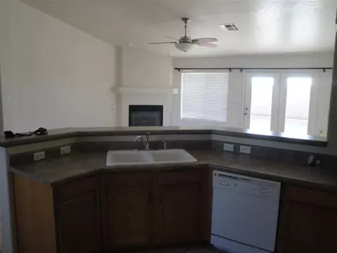 10123 E 38 Pl, Yuma, AZ 85365 photo 2