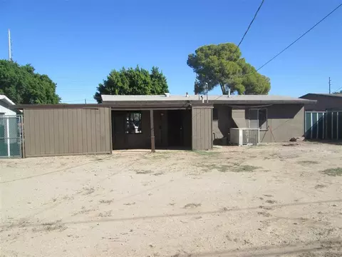 1345 E La Mesa St, Yuma, AZ 85364 photo 2