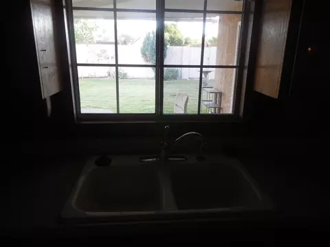 2069 E 26 St, Yuma, AZ 85365 photo 12