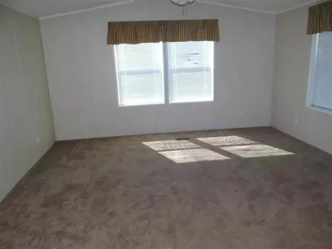 12816 E 37 Pl, Yuma, AZ 85367 photo 2