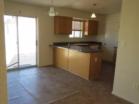 8742 E 39 Pl, Yuma, AZ 85365 photo 3