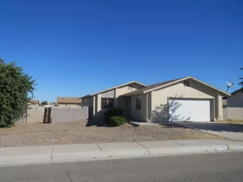 8742 E 39 Pl, Yuma, AZ 85365 photo 1