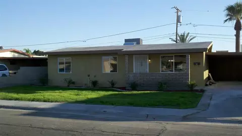 1317 E 25 St, Yuma, AZ 85364 photo 1