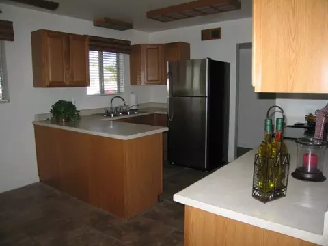 1015 E 26 Pl, Yuma, AZ 85364 photo 2