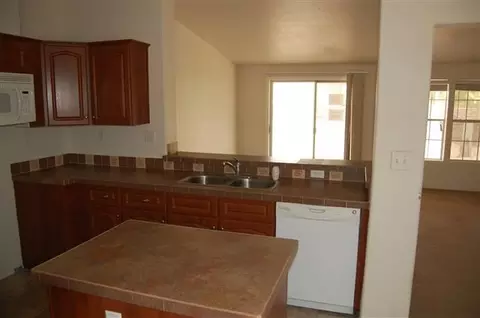 13272 E 39 St, Yuma, AZ 85367 photo 4