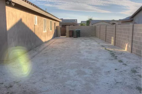 11588 E 25 Pl, Yuma, AZ 85367 photo 17