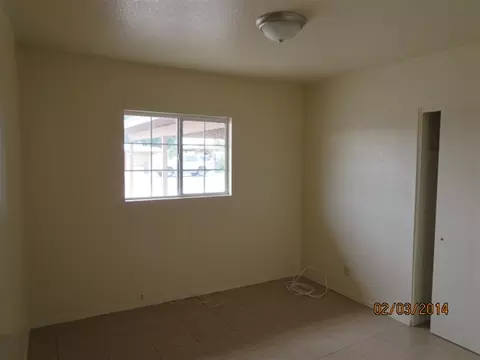 136 E 26 St, Yuma, AZ 85364 photo 5