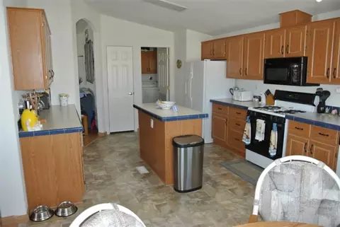 12791 E 46 Dr, Yuma, AZ 85367 photo 9