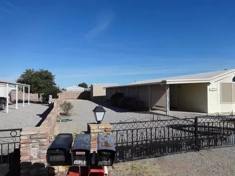 11392 E 39 Pl, Yuma, AZ 85367 photo 2