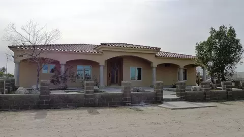 2181 E County 16 St, Yuma, AZ 85364 photo 1