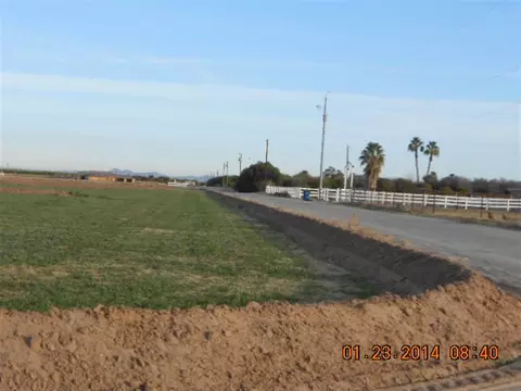 3323 E County 15 St, Yuma, AZ 85365 photo 3