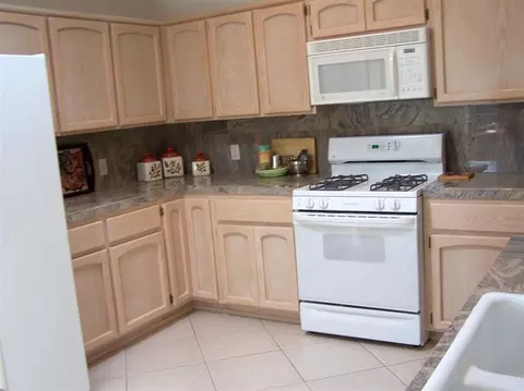 10625 E 35 St, Yuma, AZ 85365 photo 2