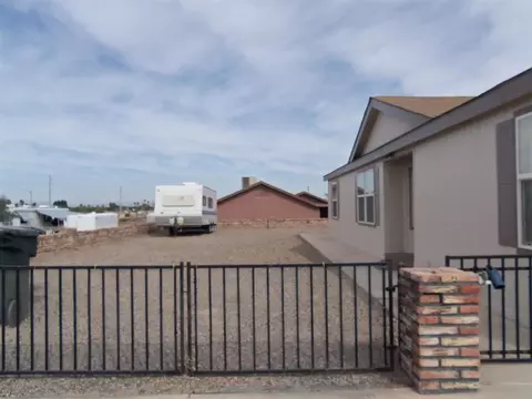 9558 E 36 St, Yuma, AZ 85365 photo 3