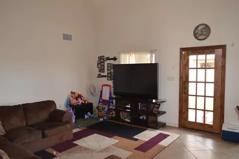 512 E 13 St, Somerton, AZ 85350 photo 7