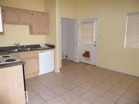 693 E Cactus St, Somerton, AZ 85350 photo 3