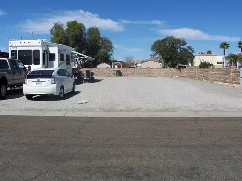 13718 E 49 Dr, Yuma, AZ 85367 photo 1