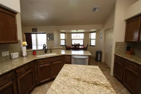 5981 E 39 Pl, Yuma, AZ 85365 photo 2