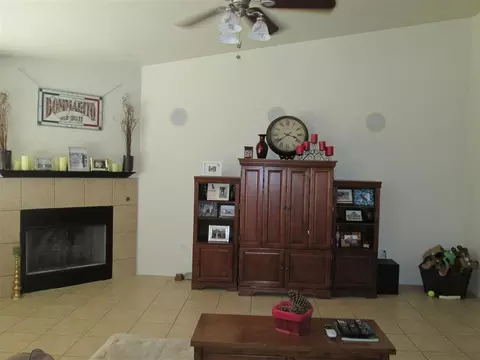 6375 E 42 St, Yuma, AZ 85365 photo 2