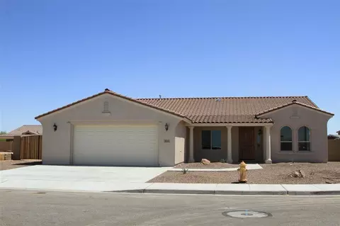 7833 E 38 Pl, Yuma, AZ 85365 photo 1