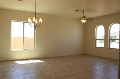 7833 E 38 Pl, Yuma, AZ 85365 photo 4