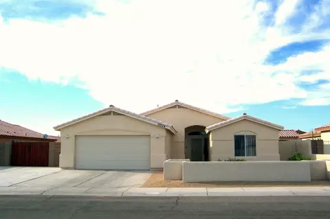 10524 E 39 Pl, Yuma, AZ 85365 photo 1