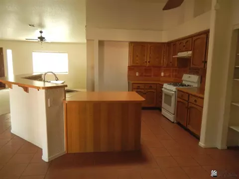 8338 E Topeka Pl, Yuma, AZ 85365 photo 4