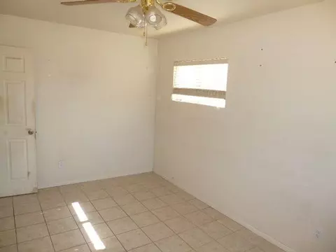 2082 E 25 Pl, Yuma, AZ 85365 photo 13