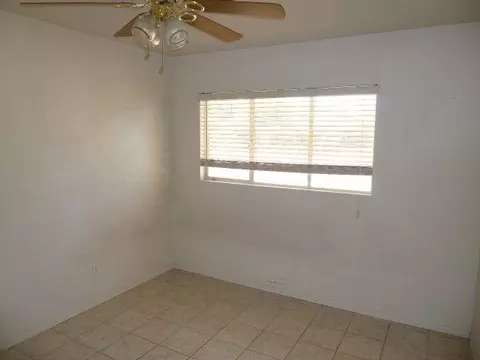 2082 E 25 Pl, Yuma, AZ 85365 photo 8