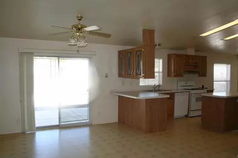 12534 E 45 Dr, Yuma, AZ 85365 photo 3