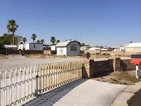 13499 E 47 Dr, Yuma, AZ 85367 photo 4