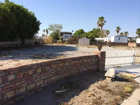 13499 E 47 Dr, Yuma, AZ 85367 photo 2
