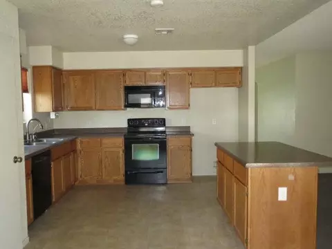 6346 E 44th Pl, Yuma, AZ 85365 photo 9