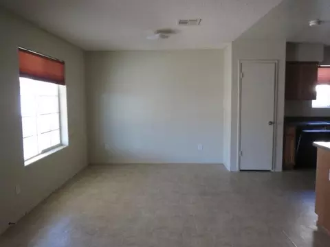 6346 E 44th Pl, Yuma, AZ 85365 photo 5