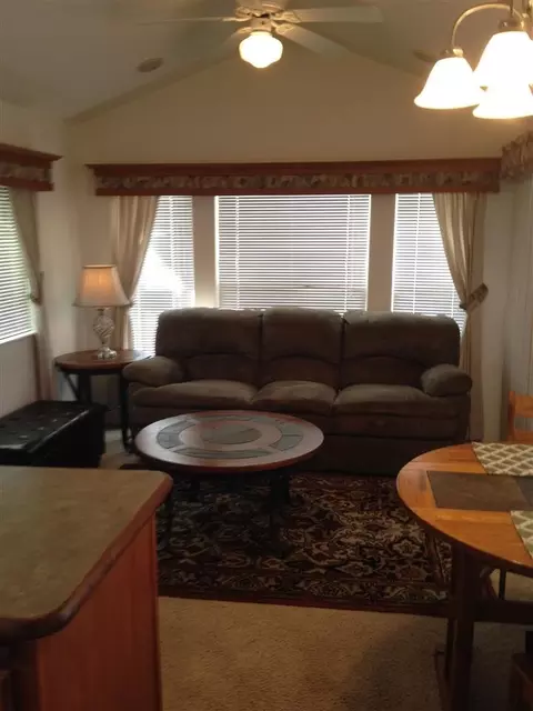 13210 E 41 St, Yuma, AZ 85367 photo 5