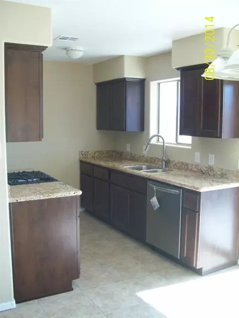 10460 36 Pl, Yuma, AZ 85365 photo 4