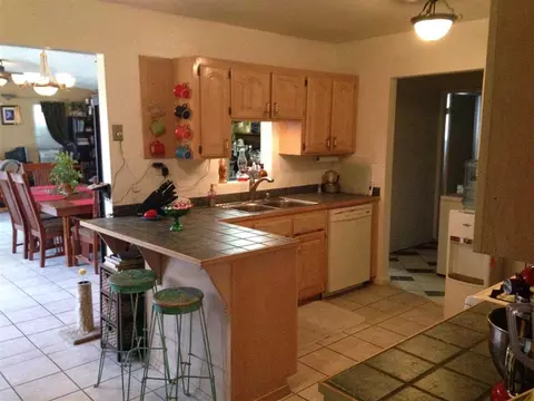 1237 S 8 Ave, Yuma, AZ 85364 photo 4