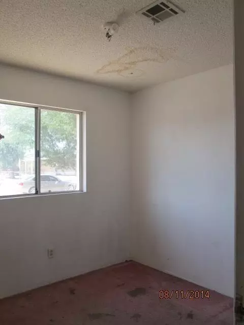 366 E Los Tres Hombres, San Luis, AZ 85349 photo 6