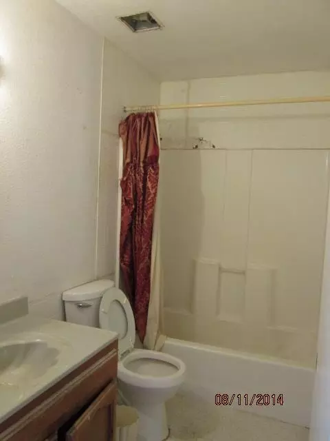366 E Los Tres Hombres, San Luis, AZ 85349 photo 7