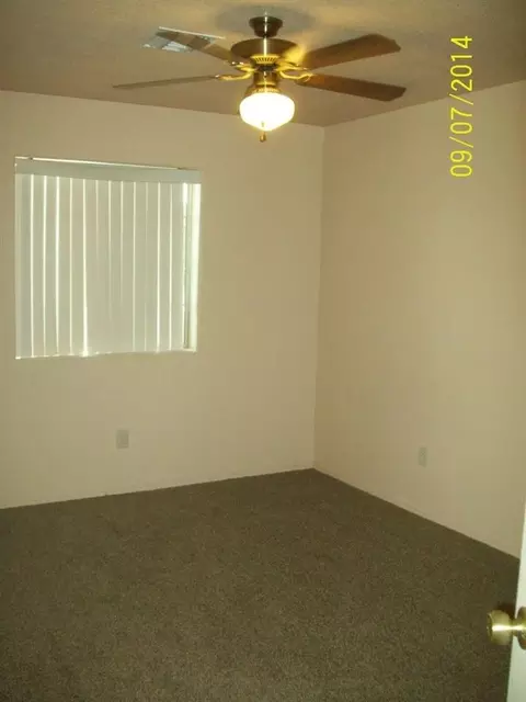 11836 Eclipse Ct, Yuma, AZ 85367 photo 2