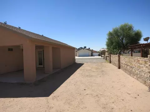 9586 E 38 Pl, Yuma, AZ 85365 photo 14