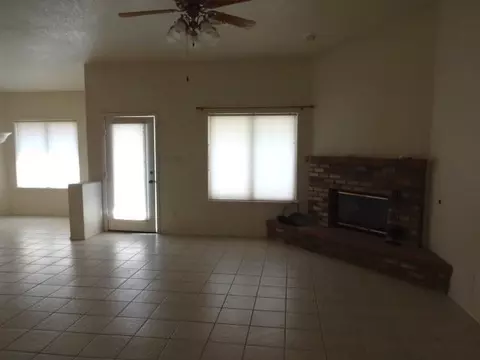10734 E 38 St, Yuma, AZ 85365 photo 4