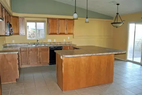 11592 E 27 St, Yuma, AZ 85367 photo 3
