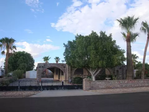 13366 E 43 Dr, Yuma, AZ 85367 photo 1