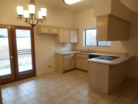 2236 E 27 Ln, Yuma, AZ 85364 photo 3