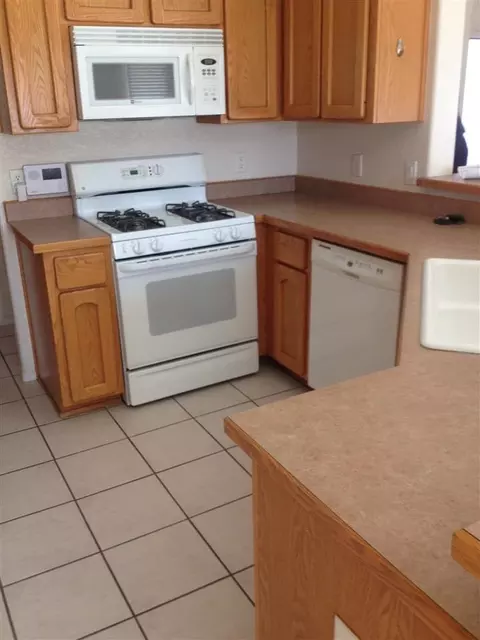 10711 E 38 Pl, Yuma, AZ 85367 photo 2