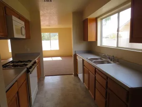11427 E 28 Pl, Yuma, AZ 85367 photo 7