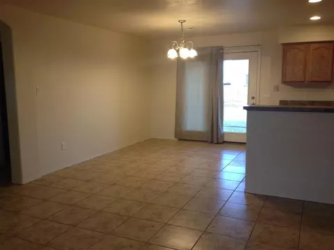10212 E 38 Pl, Yuma, AZ 85365 photo 4