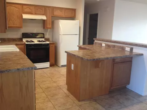 10212 E 38 Pl, Yuma, AZ 85365 photo 2