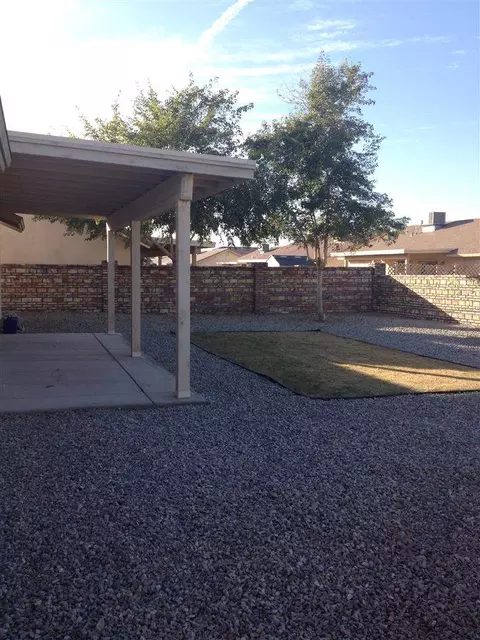 10212 E 38 Pl, Yuma, AZ 85365 photo 6