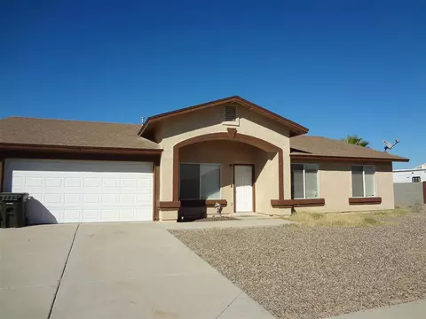 6122 E 41 St, Yuma, AZ 85365 photo 1
